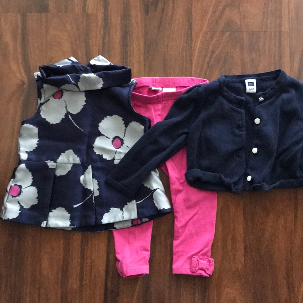 Baby girls set with button up sweater